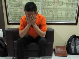 Serbuk Mencurigakan Disembunyikan Dalam Takjil