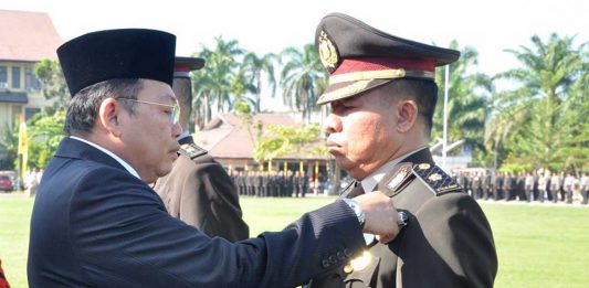 Naik Tipe, Gubernur Minta Polda Perbaiki Pelayanan