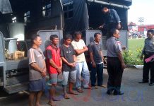 Pengusaha Arak Digerebek