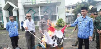 1.500 Layangan Hasil Razia Dibakar, Bahayakan Orang Lain, Bukan Pemain