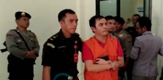 Pengacara Bakus Minta Hakim Terapkan Pasal 44