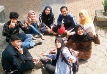 Hamur, Rumah bagi para Broken Home