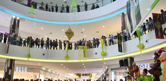 Dari Indonesian Cultural Performance di Sarawak (Bagian 1)