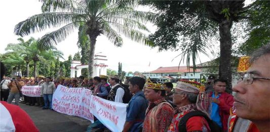 Dilarang Bakar Lahan Warga Datangi DPRD