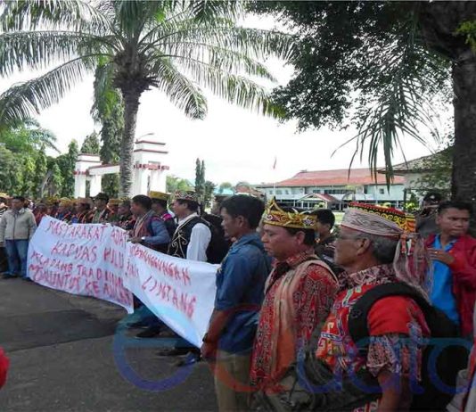 Dilarang Bakar Lahan Warga Datangi DPRD