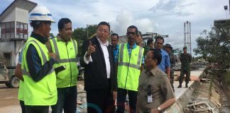 Gubernur Tinjau Dua Perbatasan