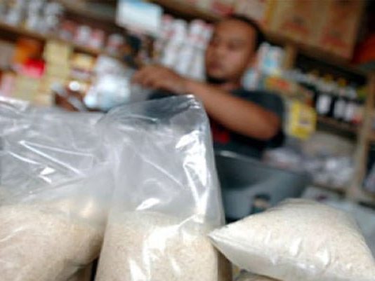 Harga Gula Pasir Tembus Rp18.000