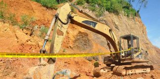 Terus-menerus Digali, Bukit Nusapati Longsor