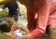 Ritual Manik ke Nembiak di Desa Pakak