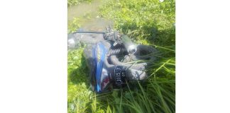 Tiga Hari Motor di Dalam Parit