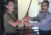 Polsek Puring Kencana Terima Empat Senjata Api