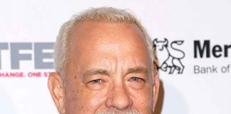 Tom Hanks Masuki Usia 60 Tahun