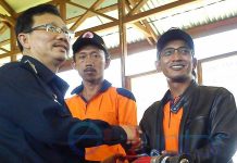 Wagub Serahkan Bantuan Sarana Pemadaman Api