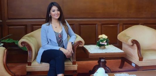 Pebasket Cantik Maria Selena Didaulat Sebagai Jubir PON XIX/2016