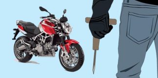 Kompak, Suami Istri Curi Motor