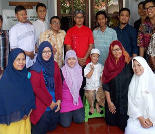 Mengintip Kelompok Ngaji Braille