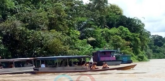 Merogoh Uang Jajan, Nyawa pun Dipertaruhkan