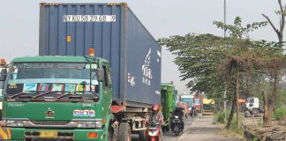 Kendaraan Besar Masih Bandel