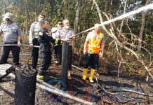 Bakar Ladang, Kapolres Sibuk Padamkan Api
