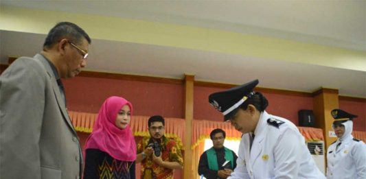 Lantik 35 Pejabat Eselon III dan IV, Midji Bilang, Dinas Cipta Karya Lamban Serap Anggaran