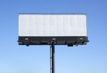 Banyak Perusahaan Tak Bayar Pajak Reklame