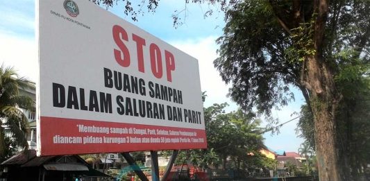 Parit Jadi Bak Sampah, Madjat: Tegakkan Perda!