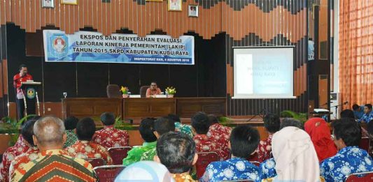 Evaluasi Pelayanan SKPD Terhadap Masyarakat