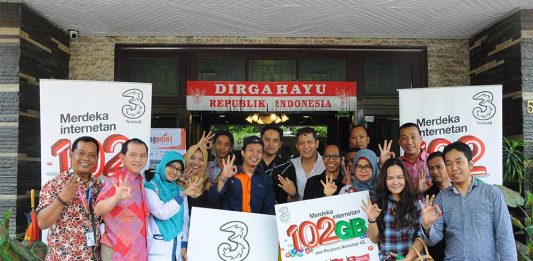 Sambut Kemerdakaan Republik Indonesia Ke-71, Tri Berikan Kemerdekaan Berinternet Bagi Pelanggan
