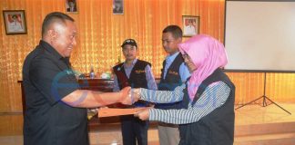 Ratusan Sarjana Serbu Melawi dan Bengkayang