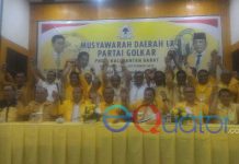 Gedung Zamrud Disegel Musda Golkar Ditunda