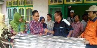 Pemkot Salurkan Bantuan Korban Puting Beliung