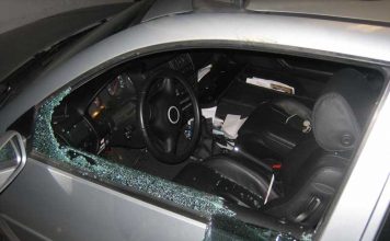 Pelaku Pecah Kaca Incar Nasabah Bank