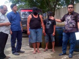 Gara-gara ‘Kencing’ Sopir Truk Ditangkap