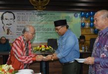 Cara Prof. SIA Rayakan HUT ke 70
