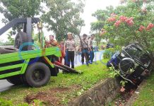 Hindari Sepeda Motor Terrios Masuk Selokan