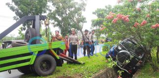 Hindari Sepeda Motor Terrios Masuk Selokan