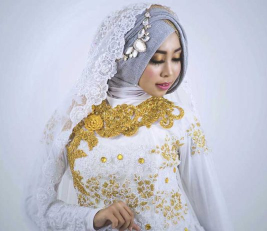 Cantik & Elegan di Momen Sakral