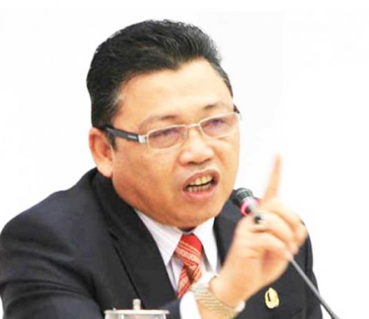 Cornelis: Tahun 2050 Dunia akan Kiamat!