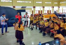 Lihat Antariksa di Layar Kubah