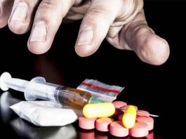 Kacab Mikro Bank Mandiri Singkawang dan Rekan Masih Ditahan