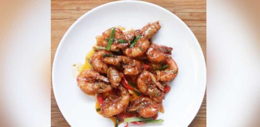 Pesan Chef Yudha, Membersihkan Udang Agar Tidak Amis