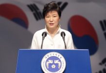 Lagi, 850 Ribu Orang Tuntut Park Mundur