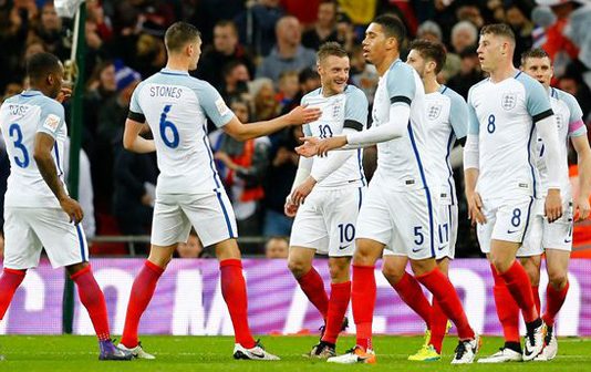 Inggris 2 vs Skotlandia 0