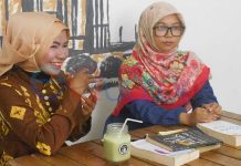 Membangun Bisnis Sesuai Jurusan Kuliah, Kenapa Tidak?