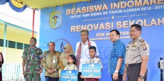 10.000 Warga Sintang Buta Huruf