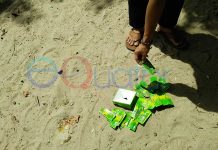 Bungkus Obat Batuk Bertaburan di Pantai Pulau Datok