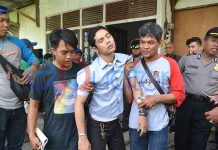 Tuangkan Isi Hati Melalui Puisi, Benarkah Kepergian Amoy karena Orang Ketiga?