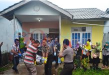 Ditemukan Membusuk di Rumahnya