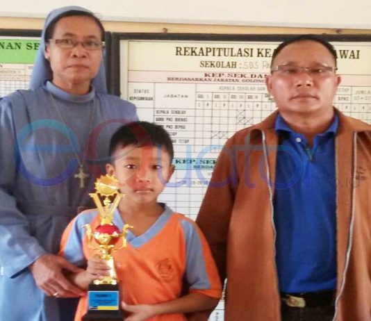 Efren Gracio Juara Olimpiade Matematika