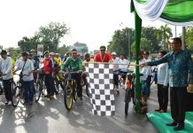 Dubes Denmark Bersepeda Keliling Kota